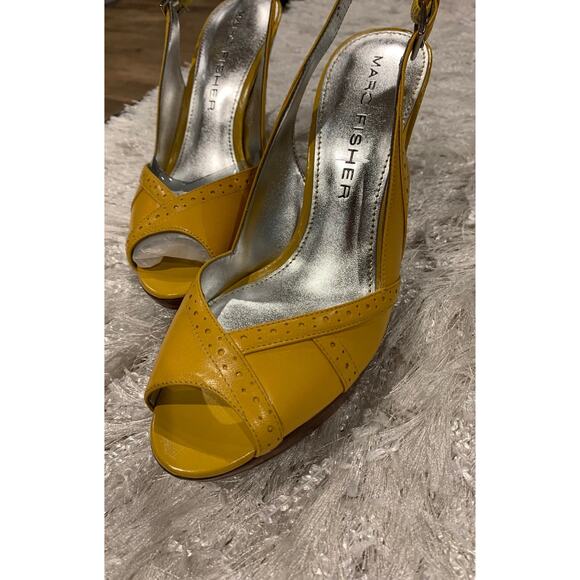 MARC FISHER Vendra Leather Heels 8.5 - Picture 2 of 8